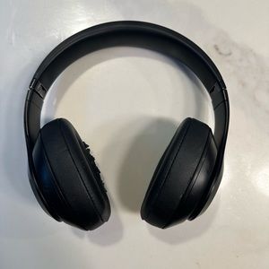 Beats Studio 3 wireless